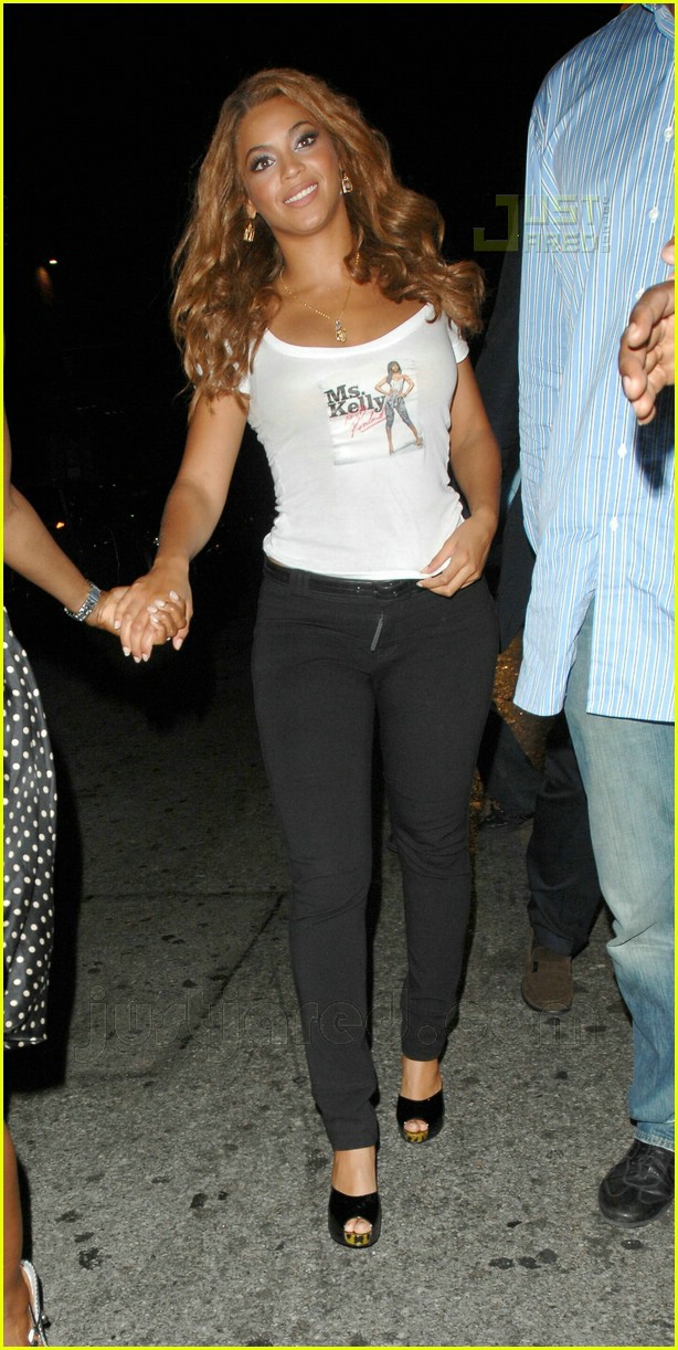 Beyonce @ Ms. Kelly Album Release