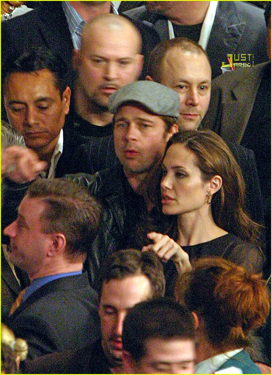 Celebrity Boxing Match -- Round One!