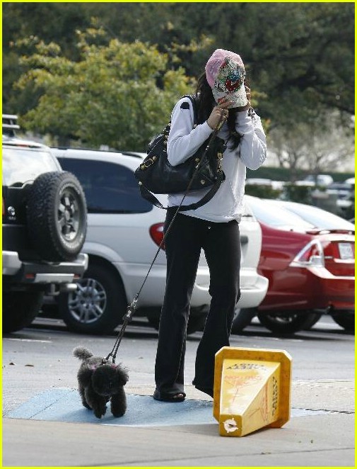 Vanessa Hudgens in Tokyo, Texas?