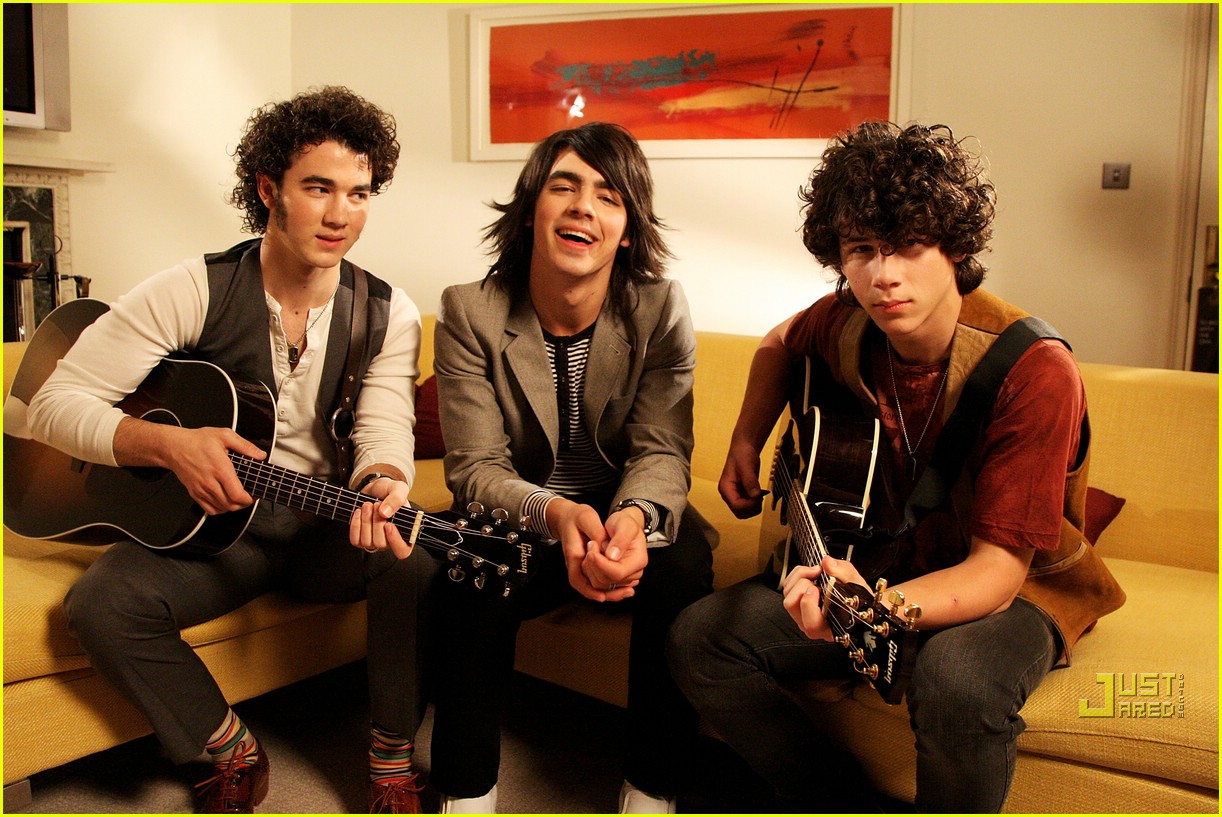 The Jonas Brothers: A Private Jet Preview