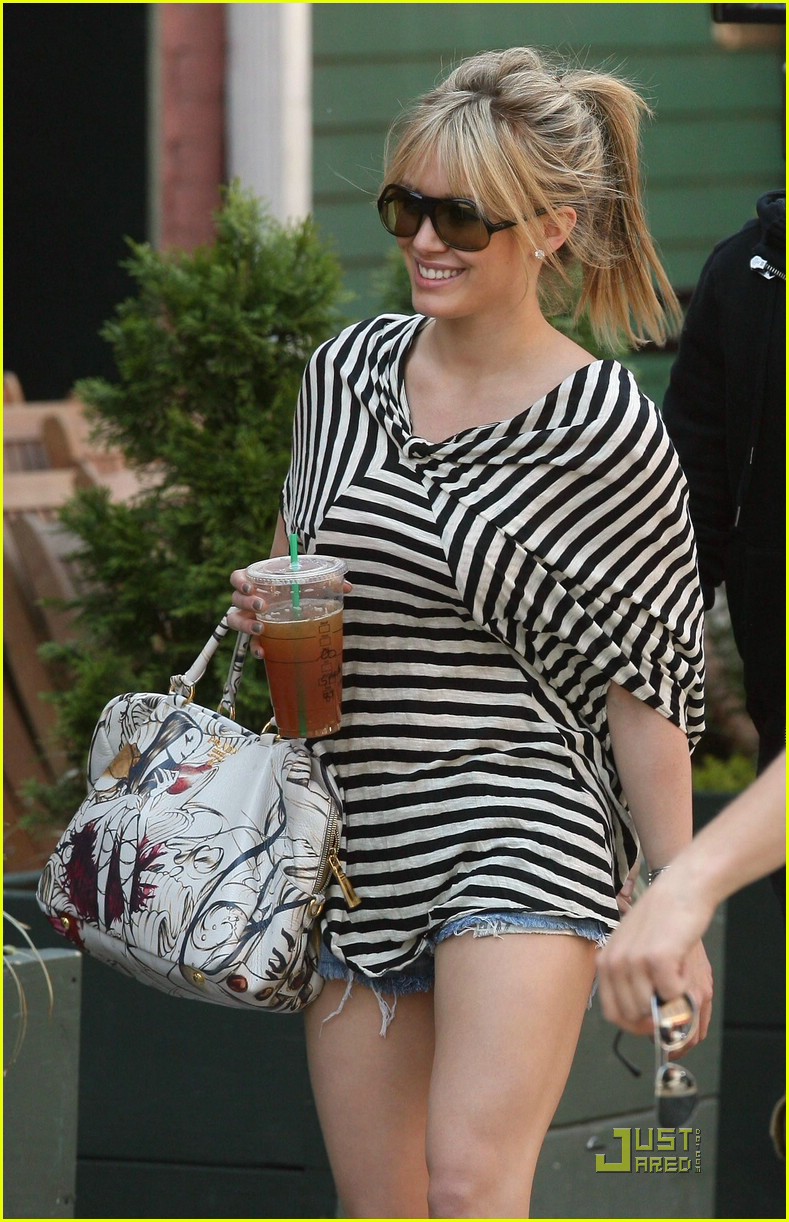 Hilary Duff is so Artsee Fartsee