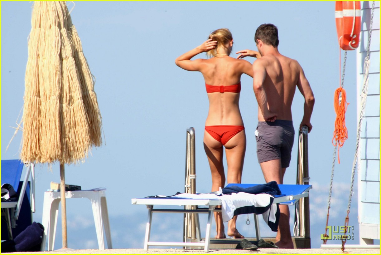 Claire Danes is an Ischia Fest Freak