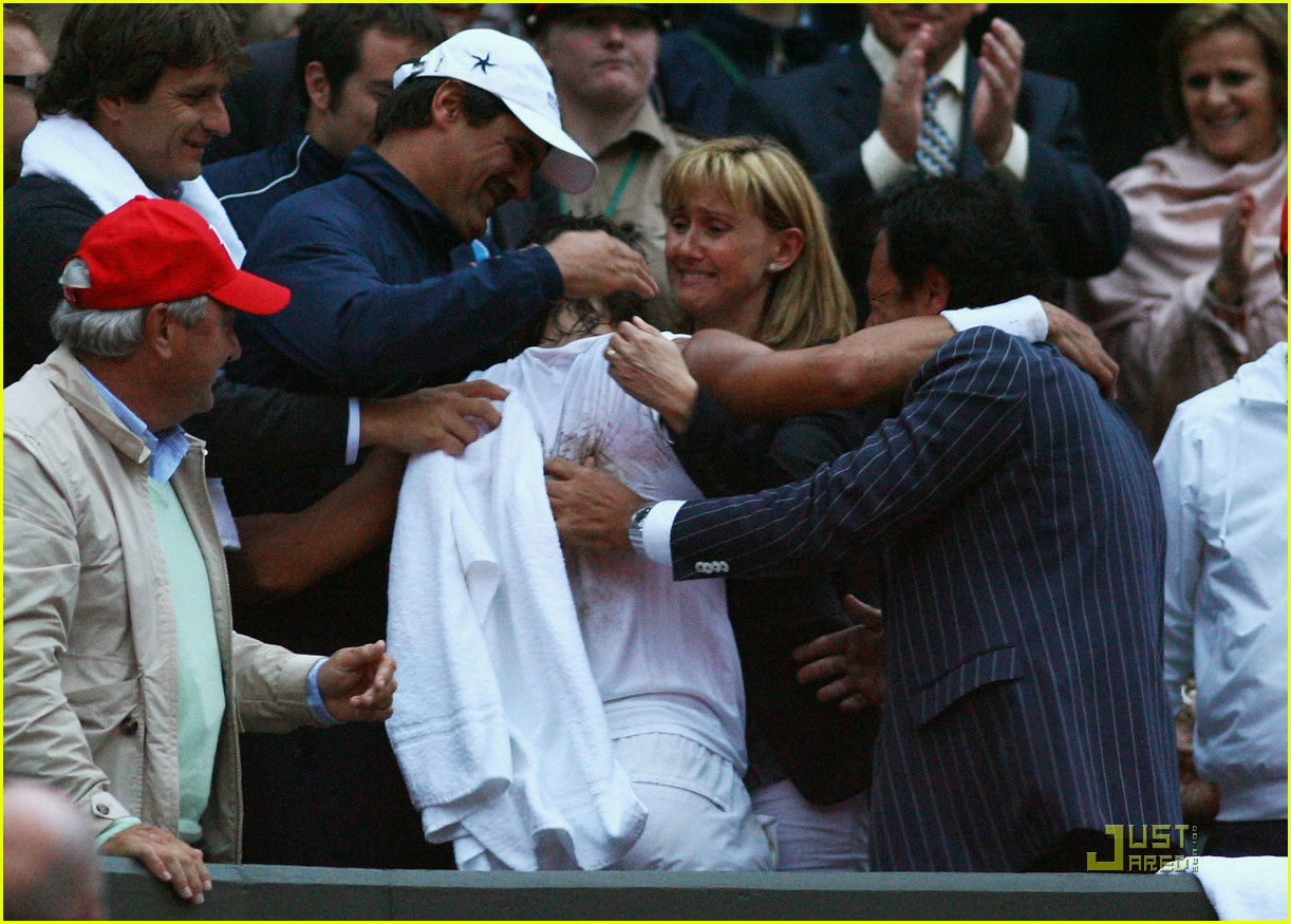 Rafael Nadal Wins Wimbledon 2008