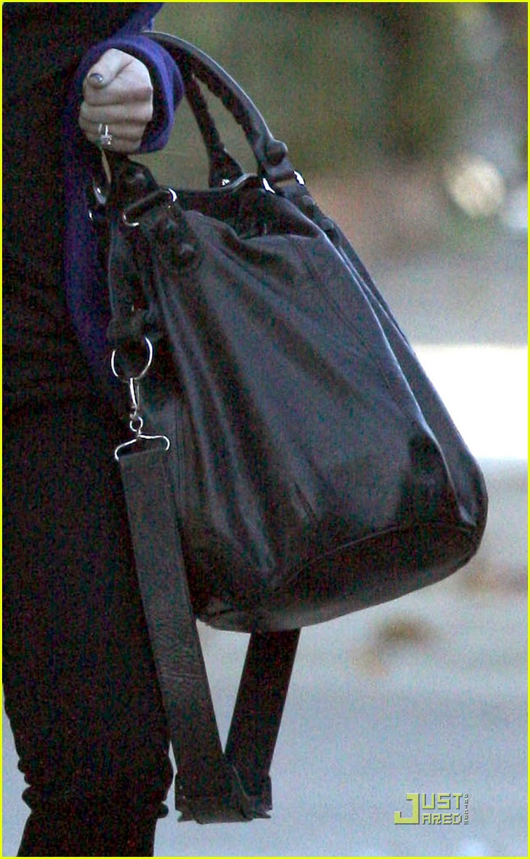 Ashlee Simpson: Back To Blonde