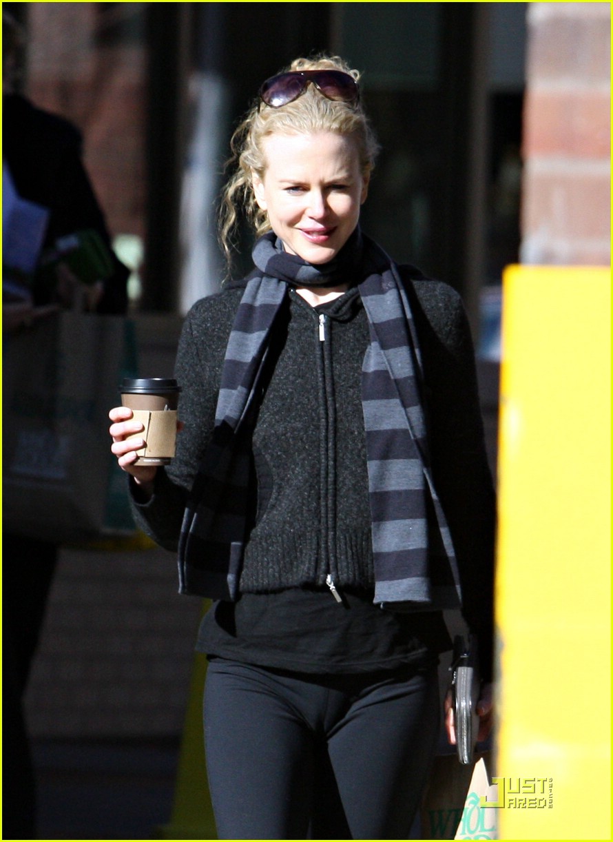 Nicole Kidman's New Year Yoga