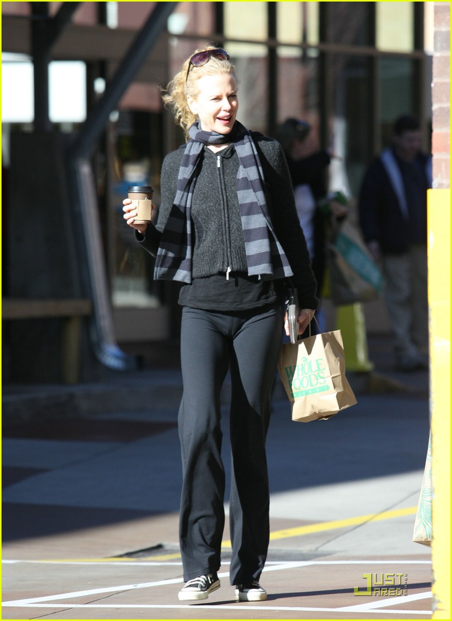 Nicole Kidman's New Year Yoga