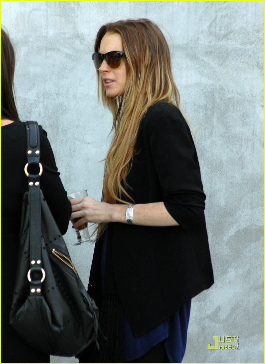Lindsay Lohan: Lily Allen Collaboration?