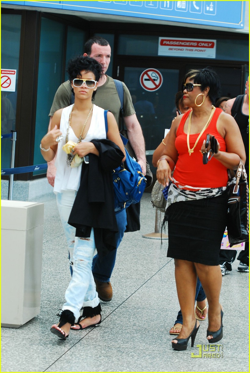 Rihanna is a Thrasher