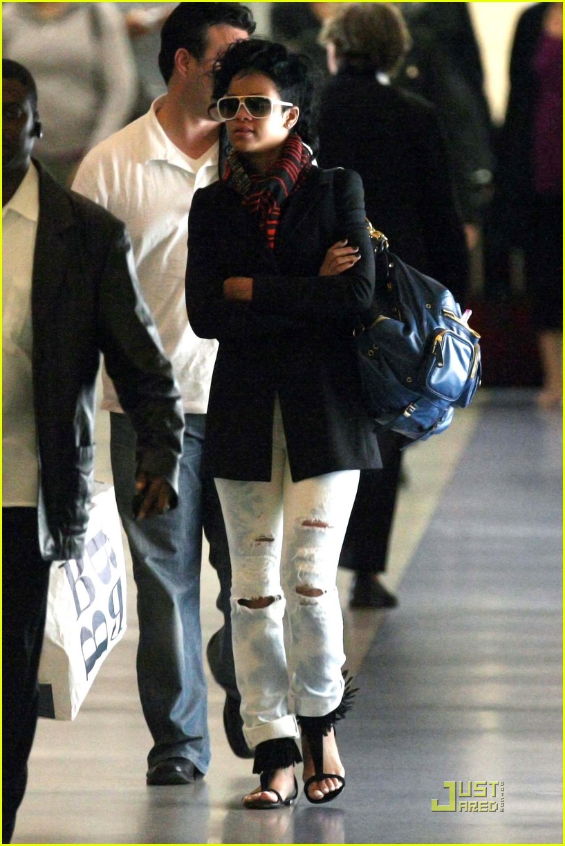 Rihanna is a Thrasher
