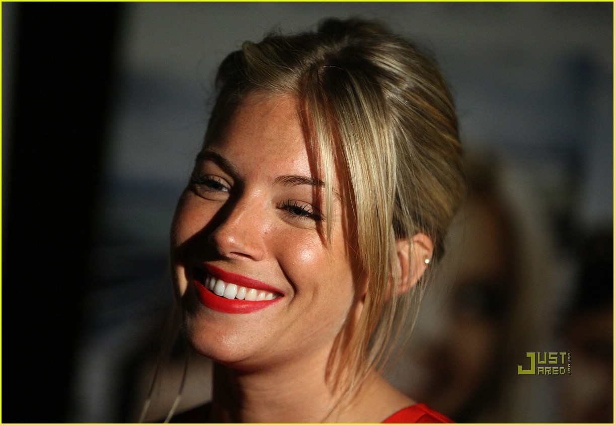 Sienna Miller's Mysteries of Pittsburgh
