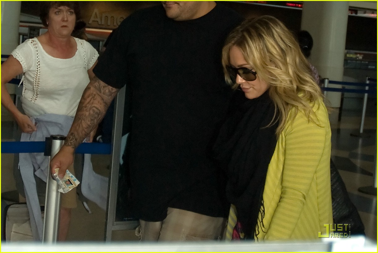 Hilary Duff is Speedway Sexy
