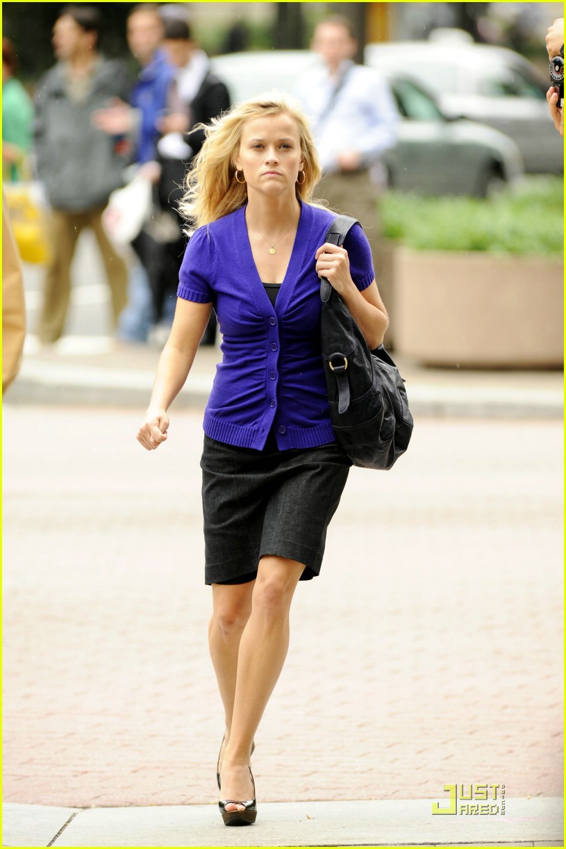 Reese Witherspoon is a Pharm Girl