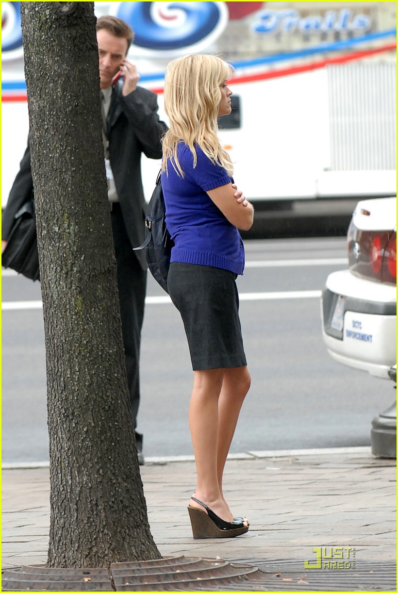 Reese Witherspoon is a Pharm Girl
