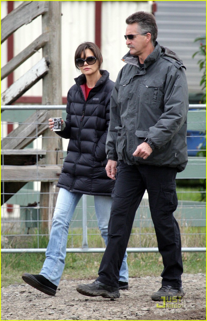 Katie Holmes Blacks Out