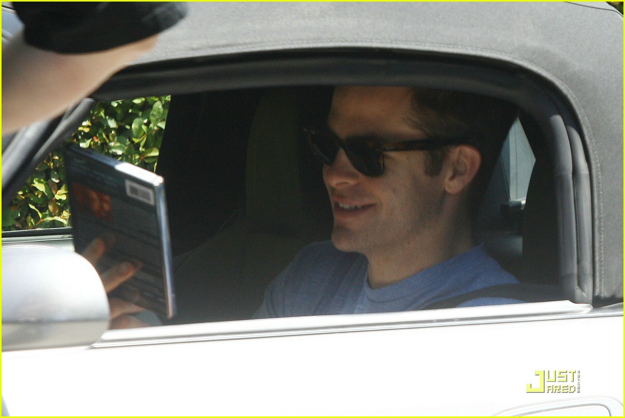Chris Pine is a Domenico Dude