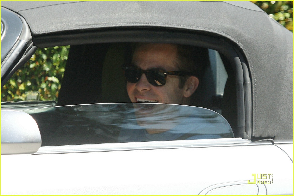 Chris Pine is a Domenico Dude