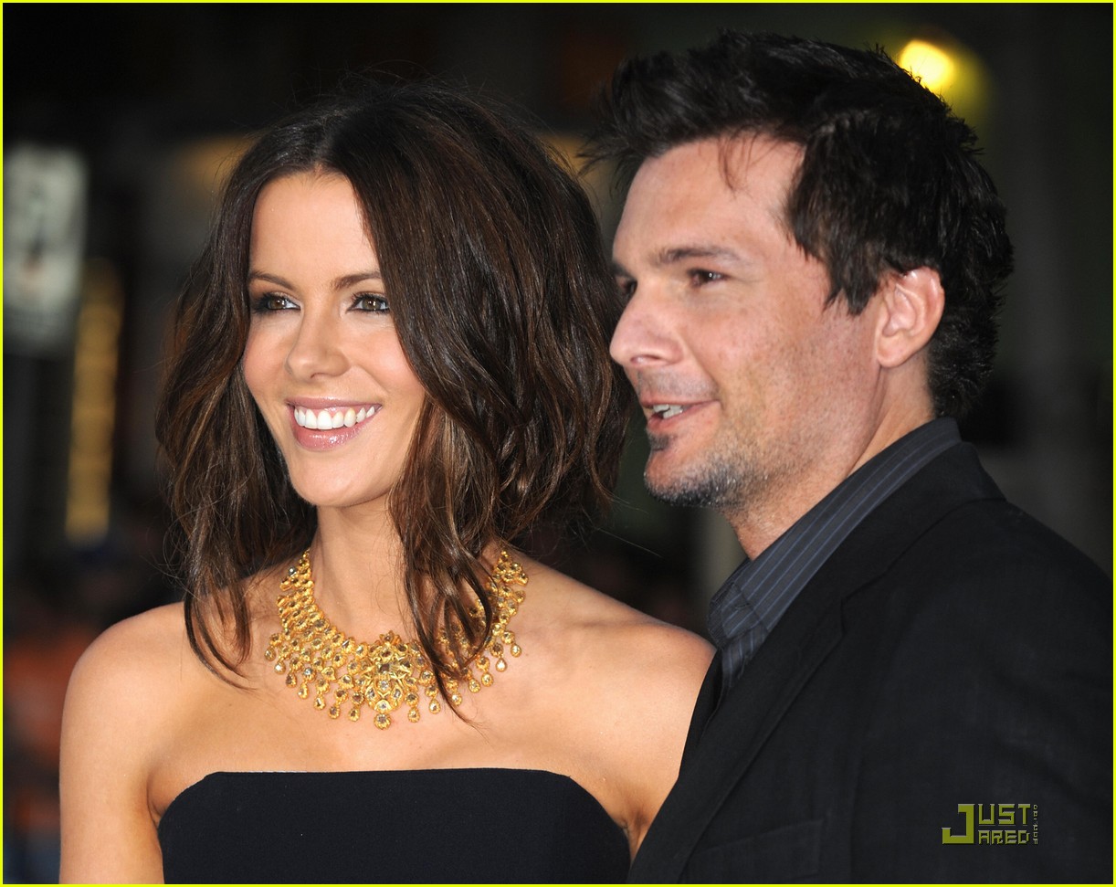 Kate Beckinsale: Blackout for Whiteout