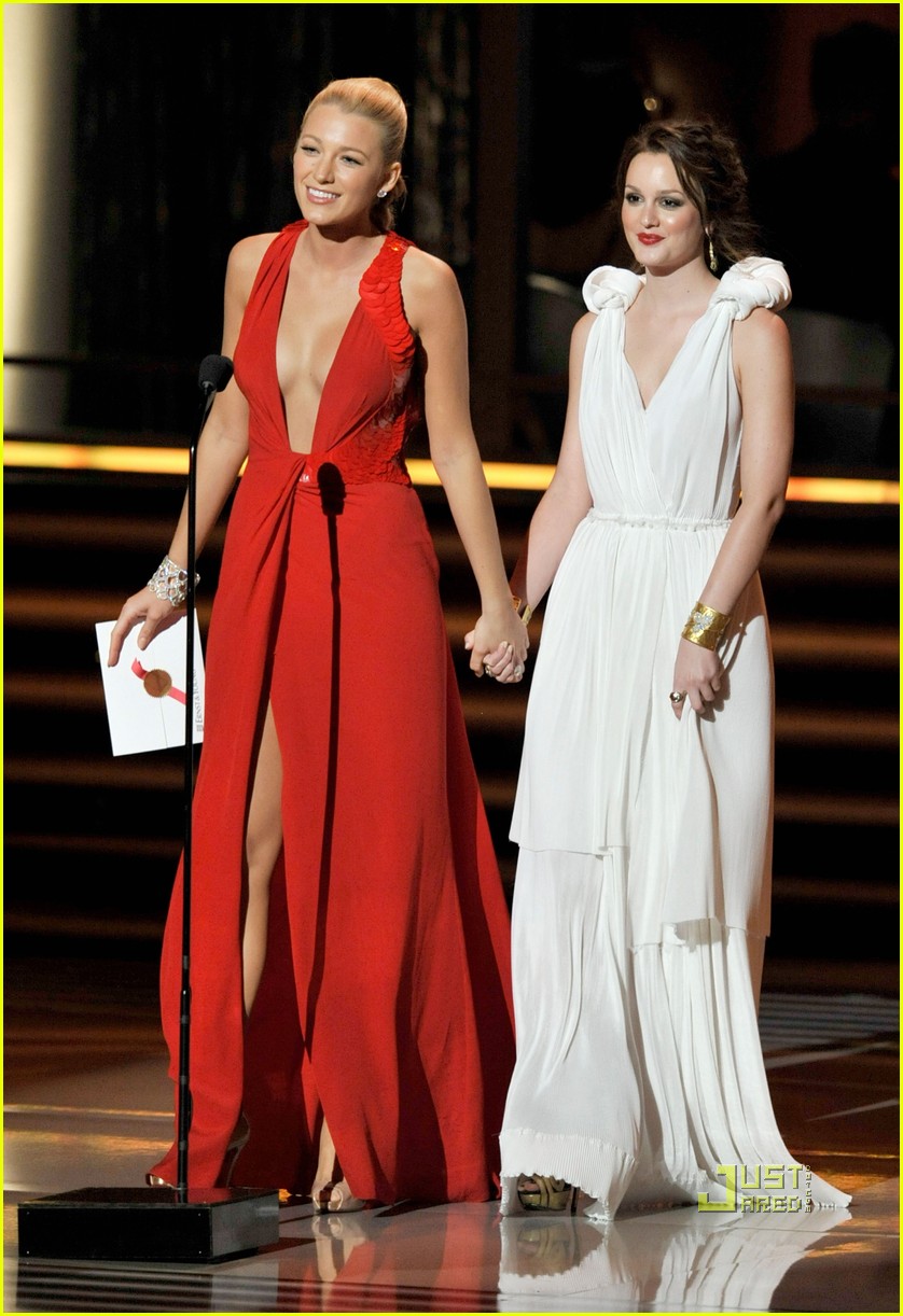 Blake Lively - Emmy Awards 2009