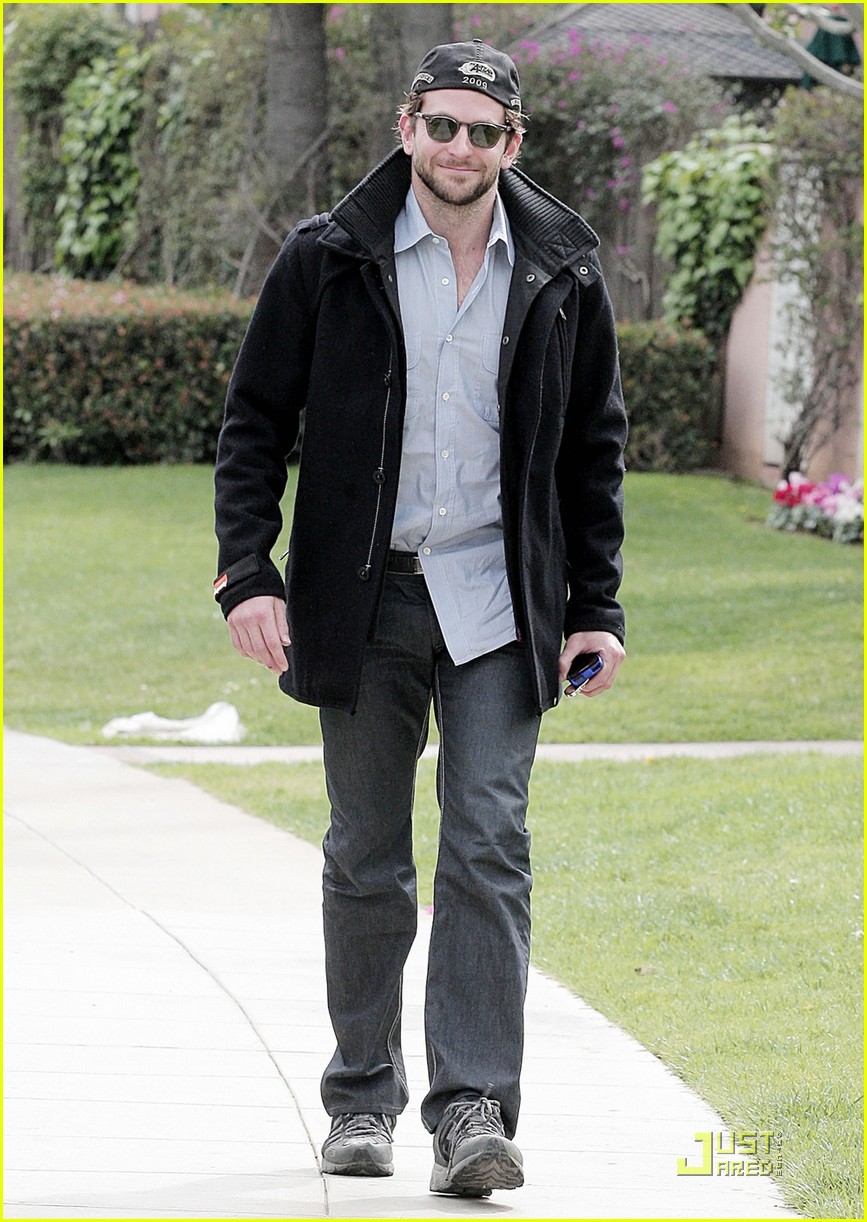 Bradley Cooper Drops Out From Being A Spy