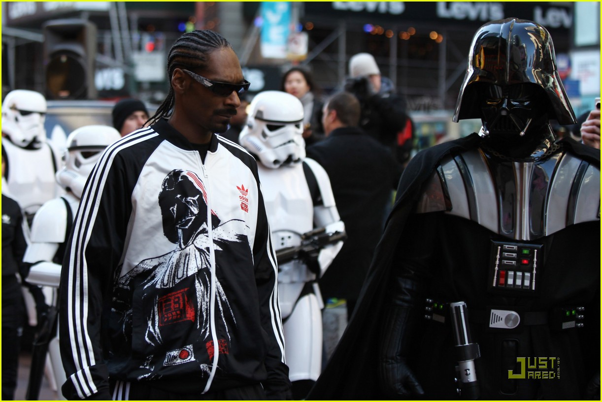 Snoop Dogg: Darth Vizzle Fo' Rizzle