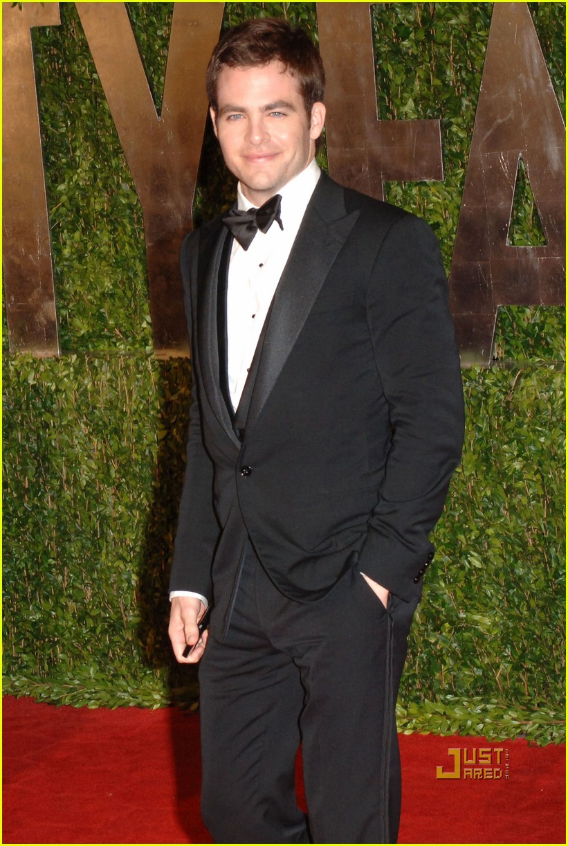 Chris Pine: Pharmacy Fella