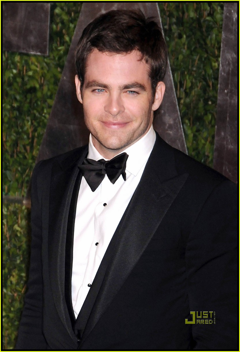 Chris Pine: Pharmacy Fella