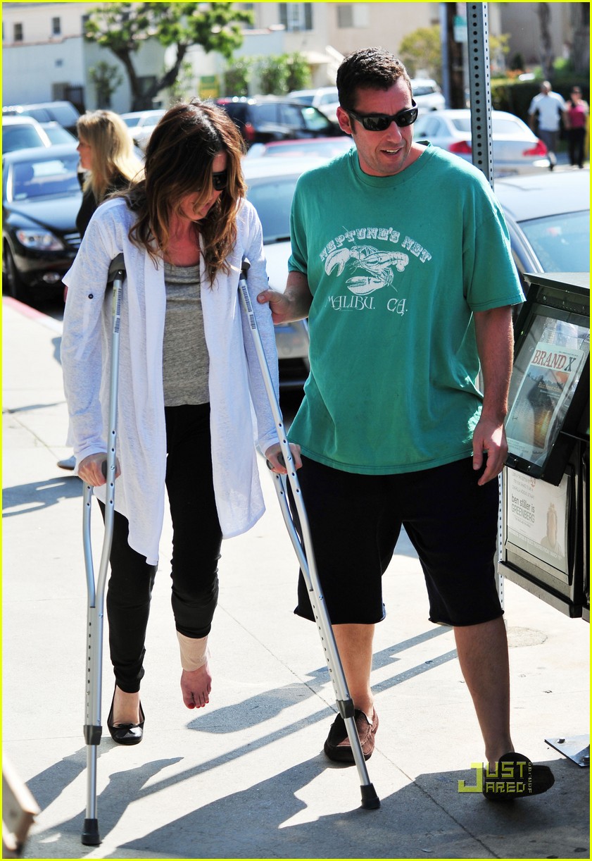 Adam Sandler: Family Lunch Time!
