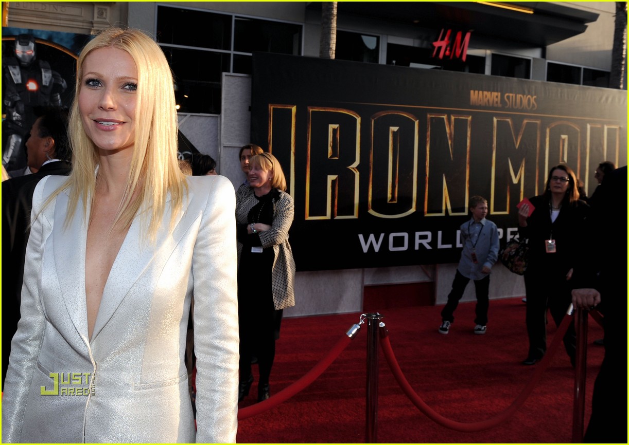 Gwyneth Paltrow: Shorts Suit Sexy