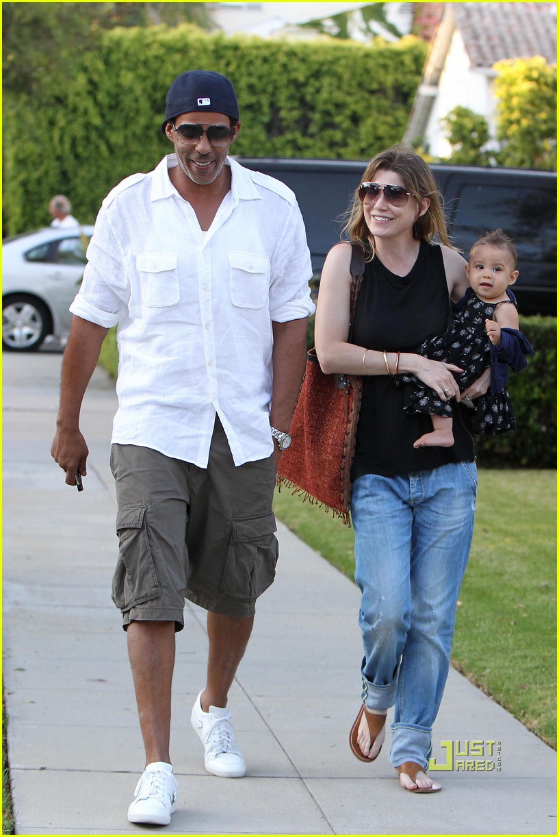 Ellen Pompeo & Chris Ivery: Happy Family with Stella!