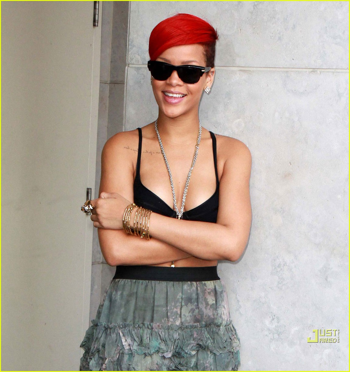 Rihanna Clowns Around!