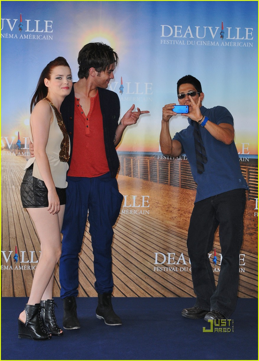 Thomas Dekker Goes KABOOM