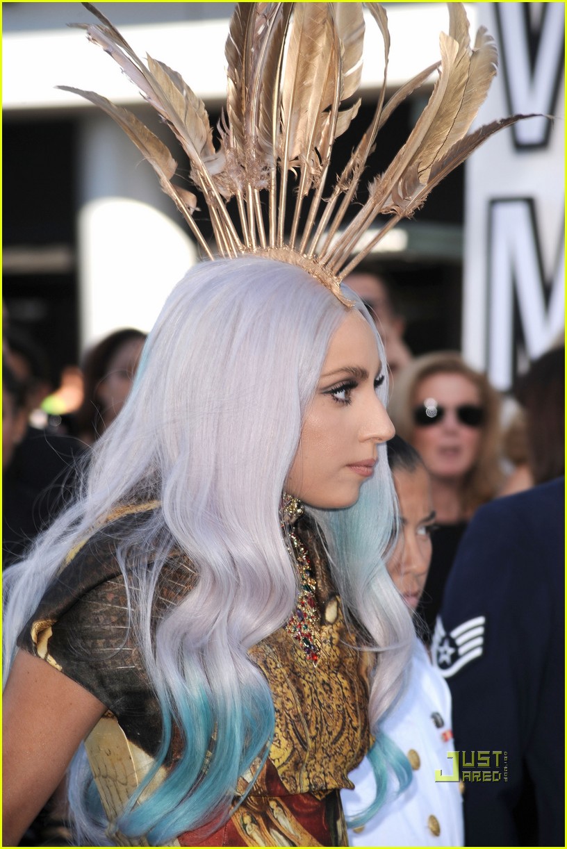 lady gaga vma 2010 dress Lady Gaga's meat dress still exists and this is what it looks like