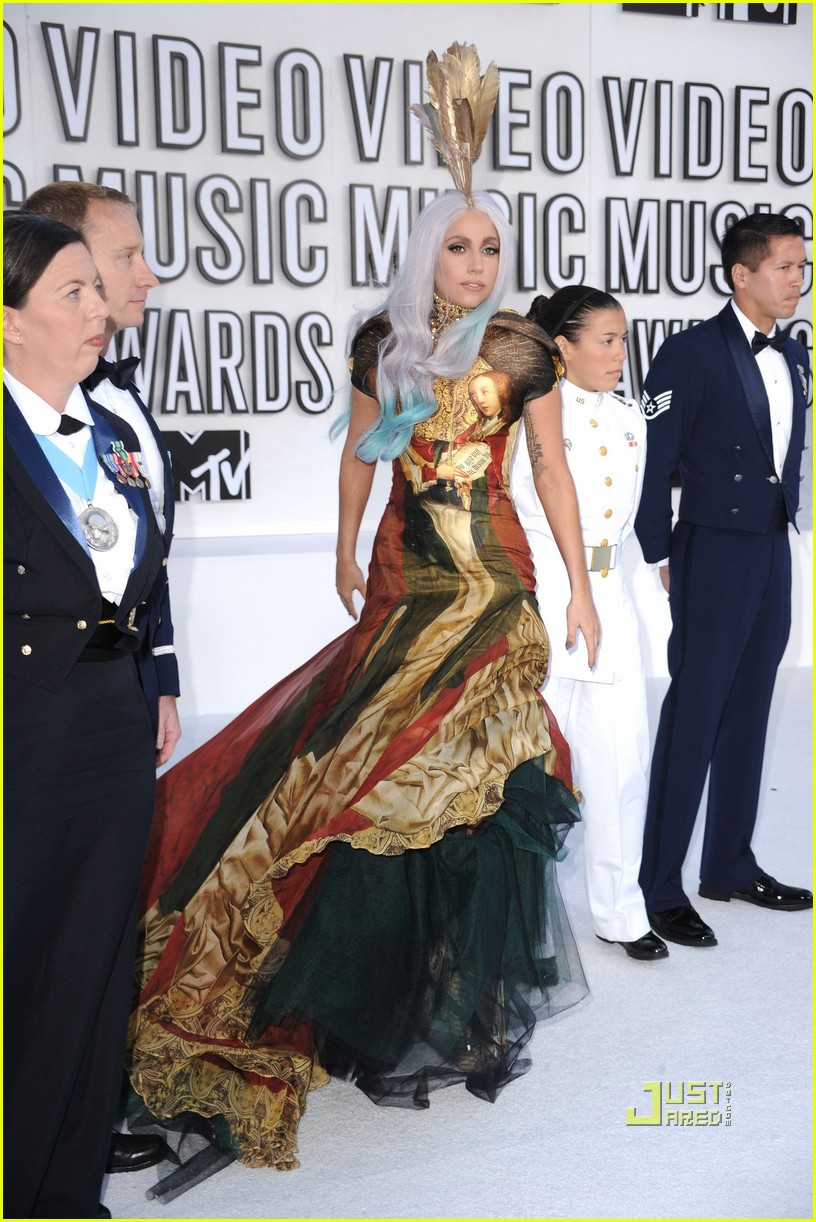 lady gaga dress 2010 vmas Lady Gaga's 2010 VMAs meat dress wasn't just fashion