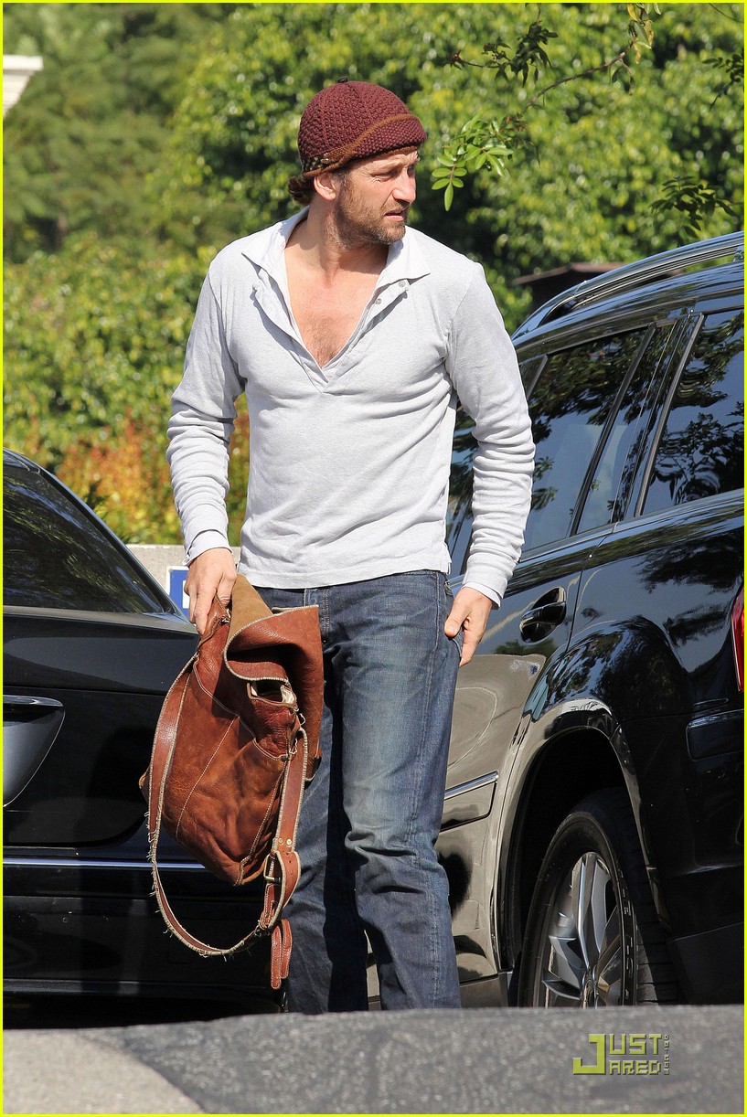 Gerard Butler: Business in Beverly Hills