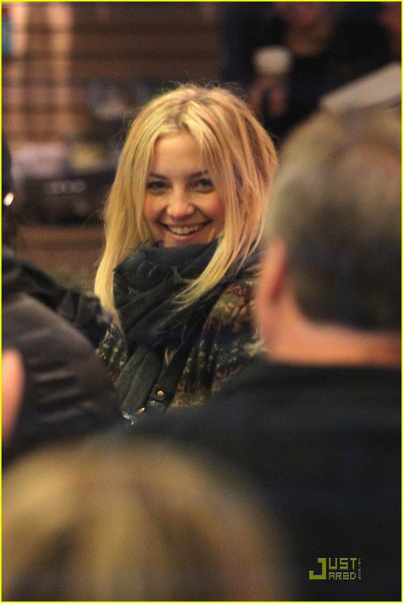 Kate Hudson: Cup Of Joe To Go!
