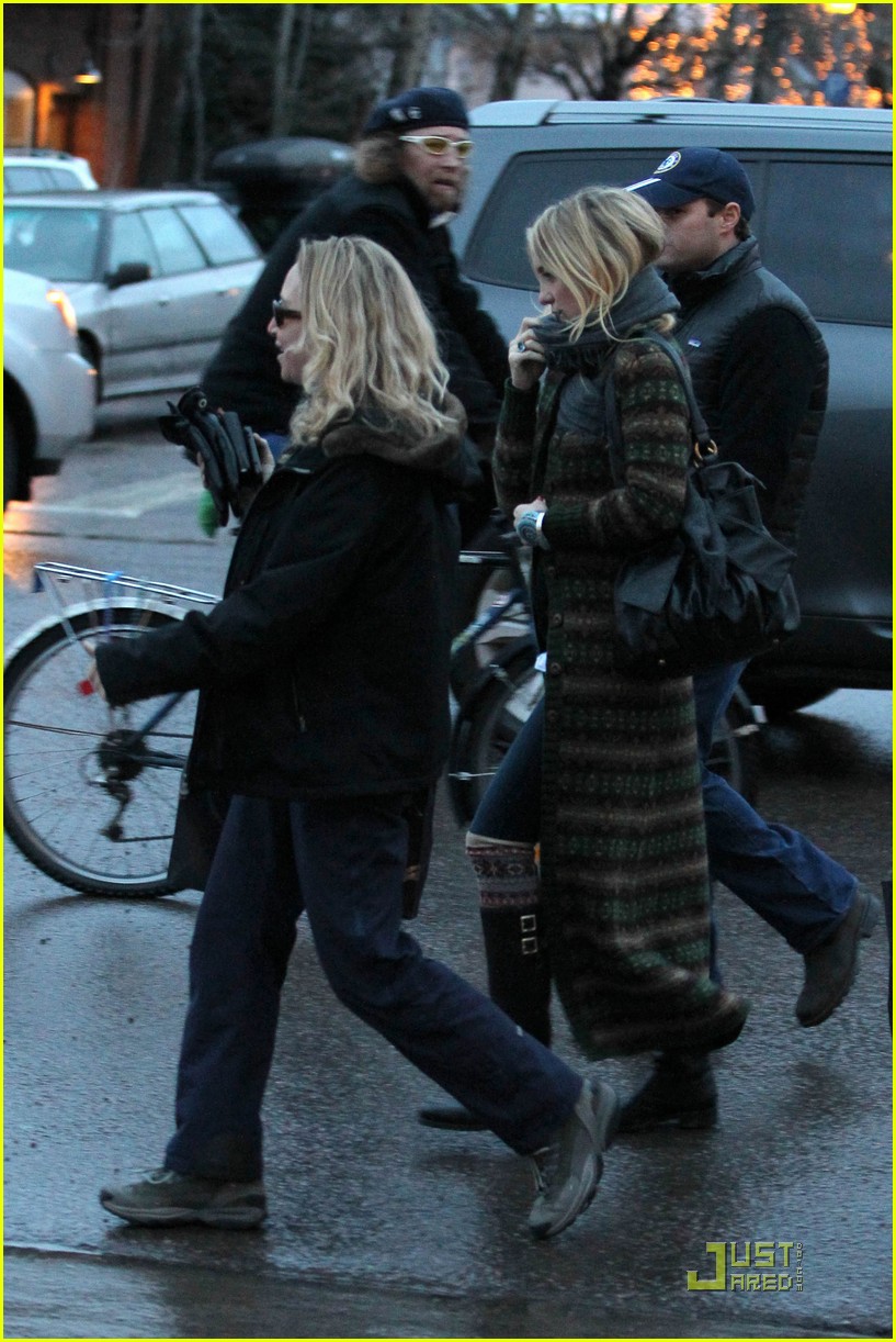 Kate Hudson: Cup Of Joe To Go!