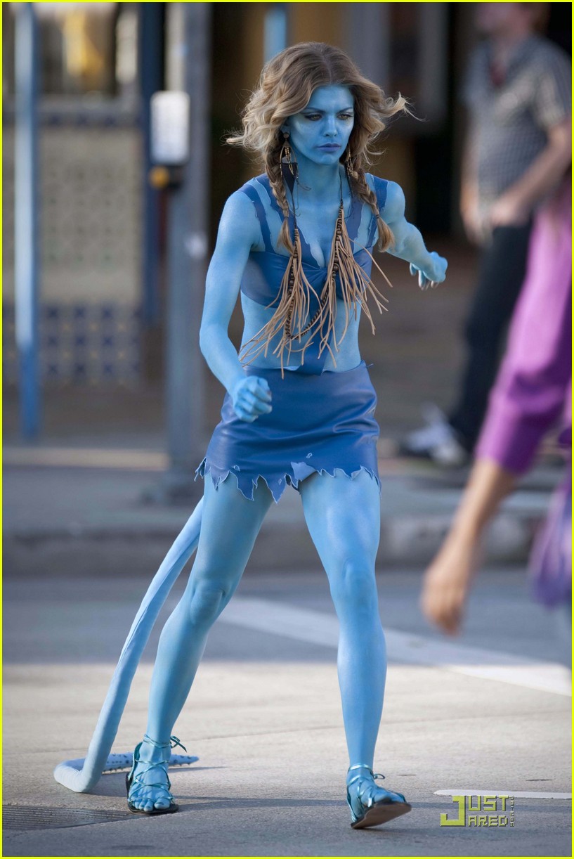 AnnaLynne McCord is an Avatar -- First Look!