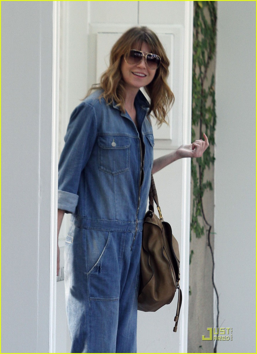 Ellen Pompeo Makes It A Denim Day