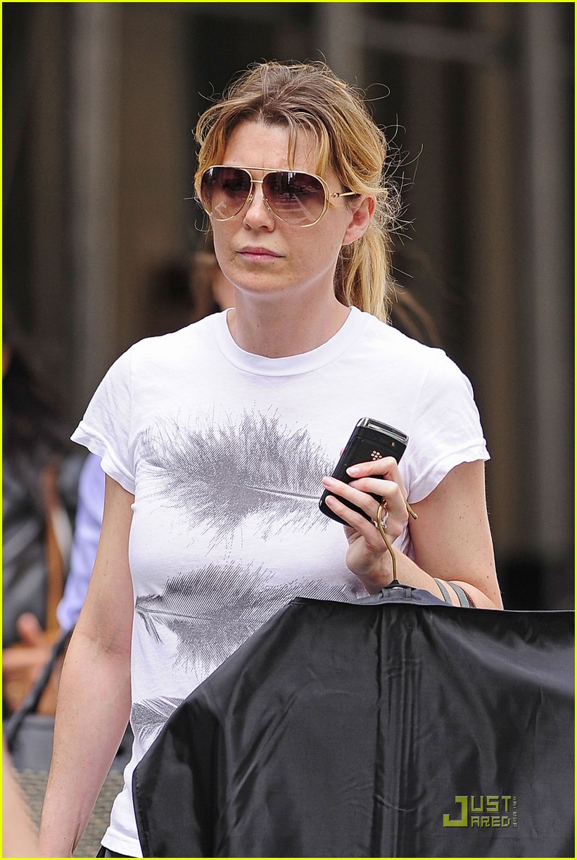 Ellen Pompeo: Lanvin Shopper in NYC!