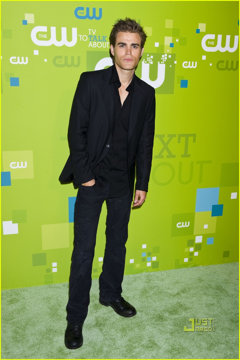 Nina Dobrev: 'Vampire Diaries' at CW Upfront!