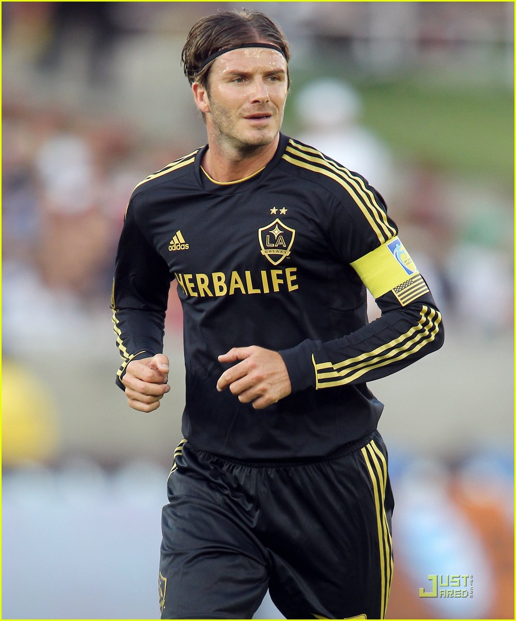 David Beckham: New Soccer Shoes!