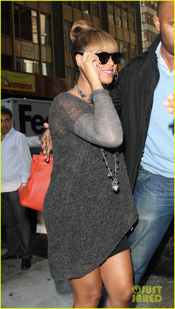 Beyonce: Legs for Days in NYC | Just Jared
