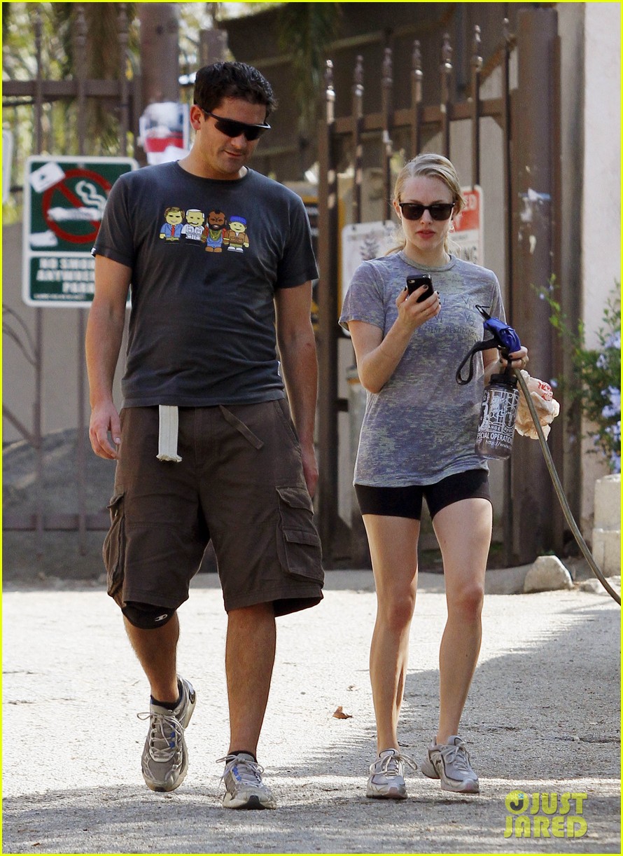 Amanda Seyfried: 'In Time' in Theaters!