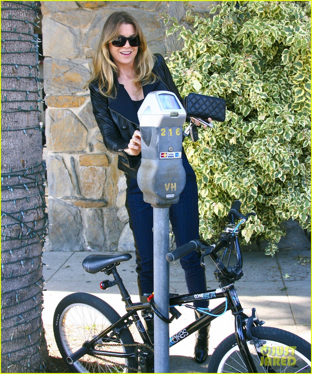 Ellen Pompeo: McCall's Market Run