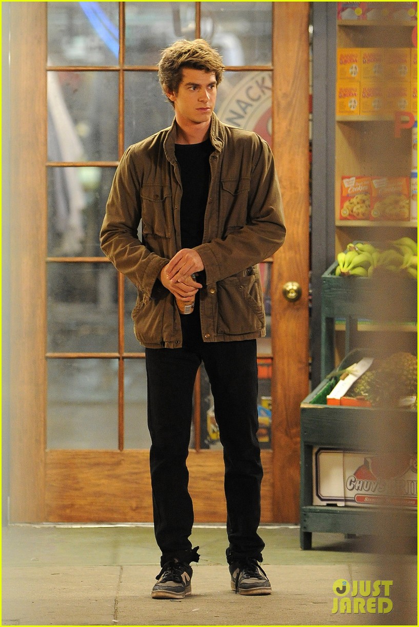 Andrew Garfield: Nighttime Spider-Man!