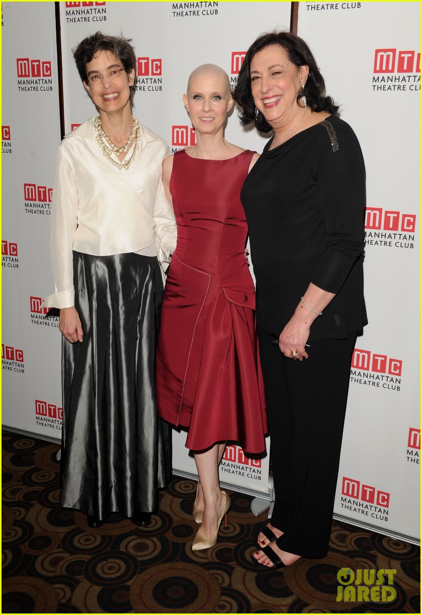 Cynthia Nixon: Rave Reviews for 'Wit'!