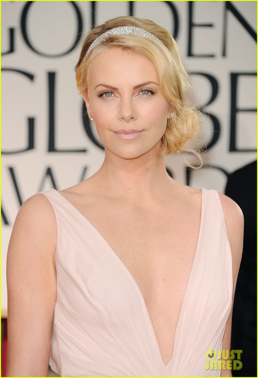 charlize theron golden globes dress Golden Globes: Best dressed led by Charlize Theron