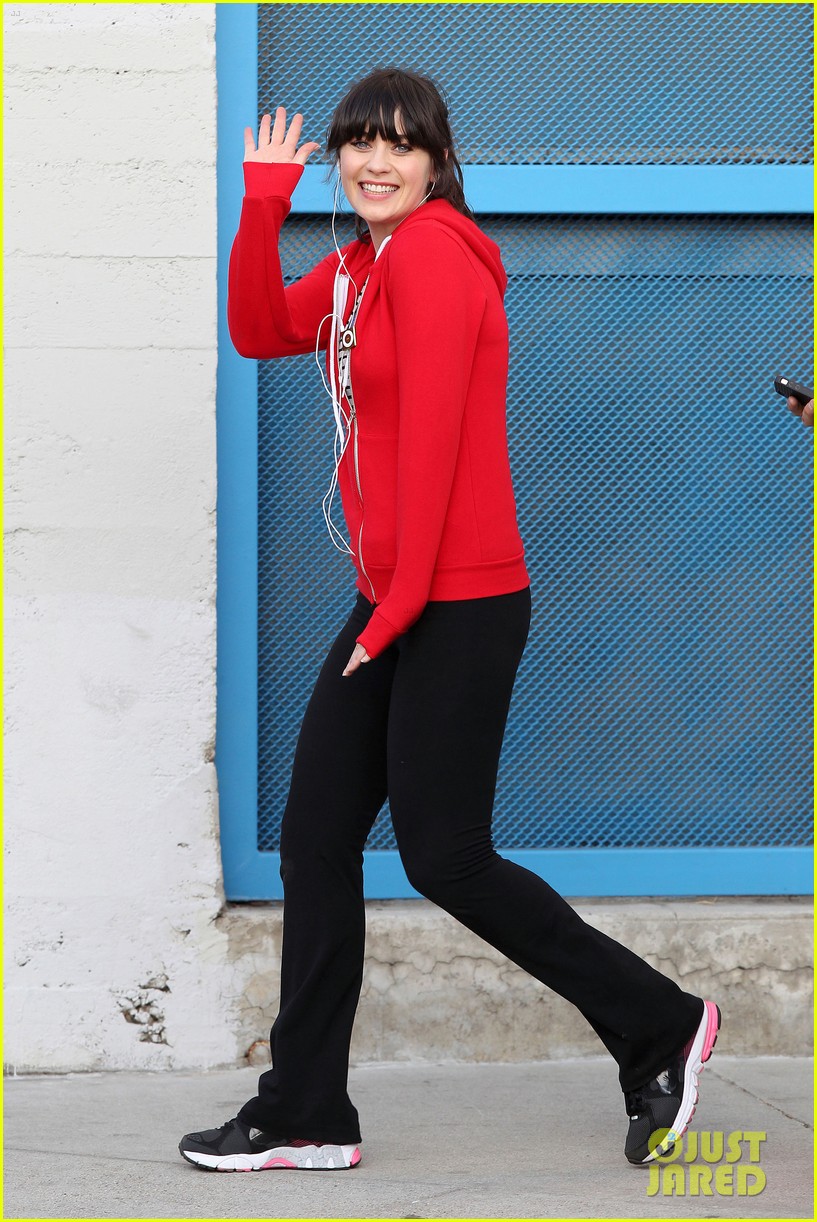 Zooey Deschanel Waves Hello