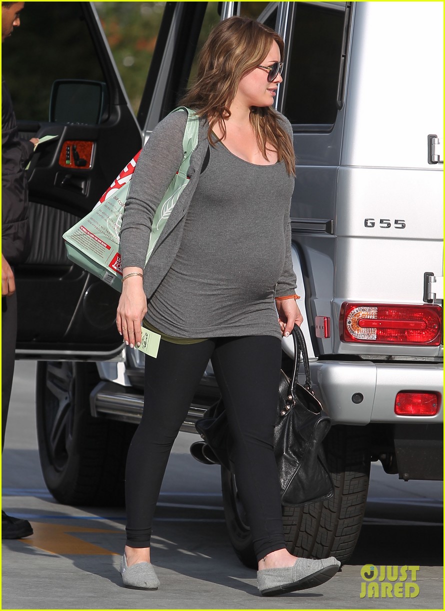 Hilary Duff: Pilates & Hospital Visit