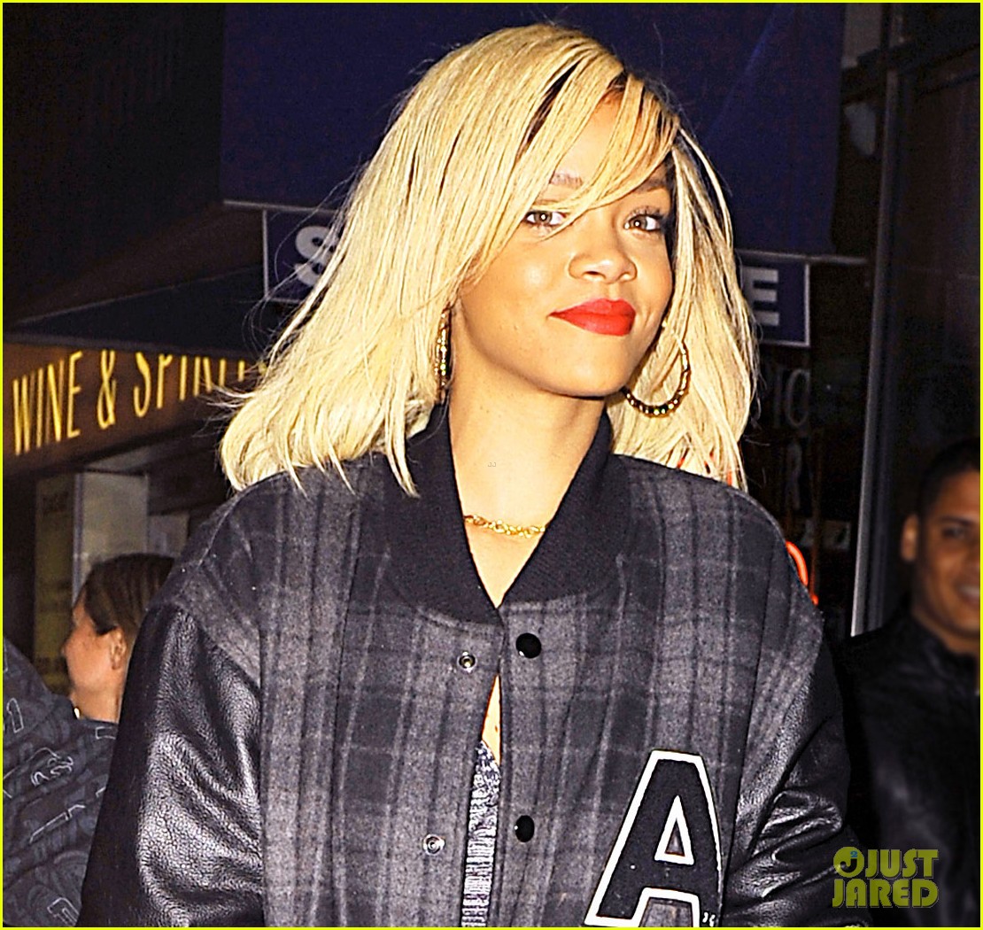 Rihanna: I Have No Idea How I Keep Losing Weight!